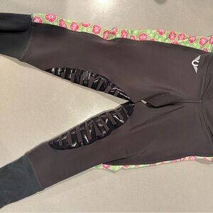 Vibrant Kids Leggings with Pink and Green Accents xs riding breeches girls